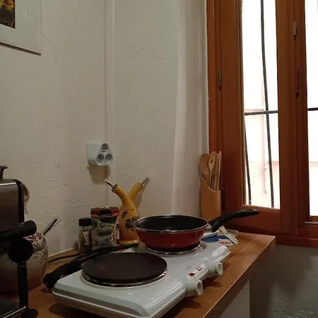 Apartment Cadre De Reve Vous Faites Le Menage- Very Good Prices But Have To Clea-n Th-e Flat Cannes