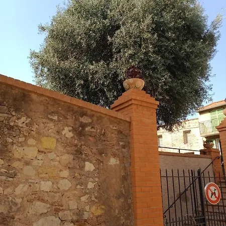 Cadre De Reve Vous Faites Le Menage- Very Good Prices But Have To Clea-n Th-e Flat Apartment Cannes
