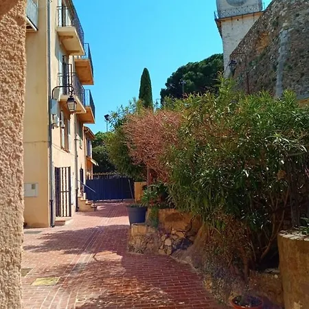 Cadre De Reve Vous Faites Le Menage- Very Good Prices But Have To Clea-n Th-e Flat Apartment Cannes