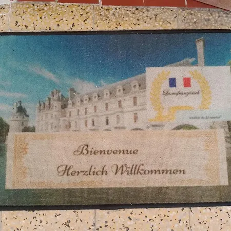 Apartament Cadre De Reve Vous Faites Le Menage- Very Good Prices But Have To Clea-n Th-e Flat Cannes